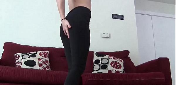  These yoga pants dont leave much to the imagination JOI
